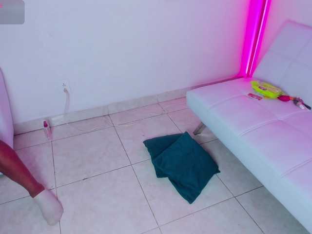 wildsexforyou live cam on BongaCams
