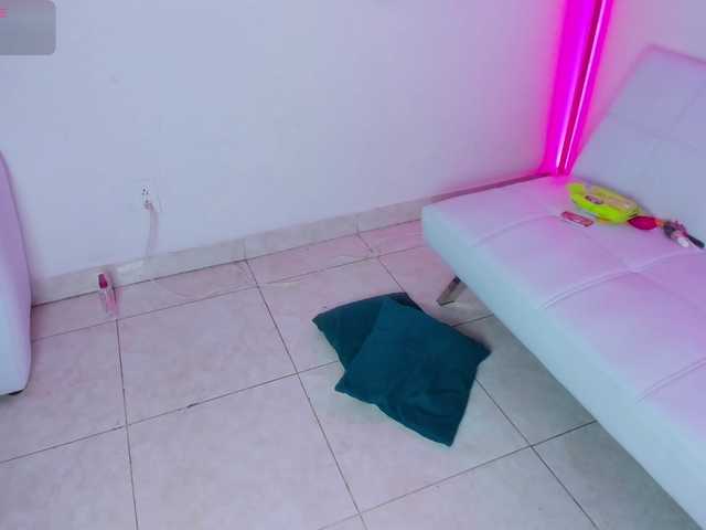 wildsexforyou live cam on BongaCams
