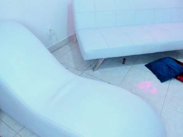 wildsexforyou live cam on BongaCams