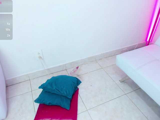 wildsexforyou live cam on BongaCams