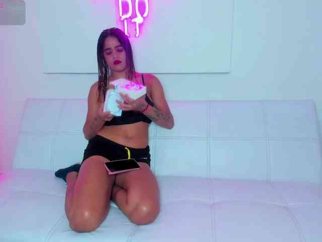 wildsexforyou Sex Cam Show