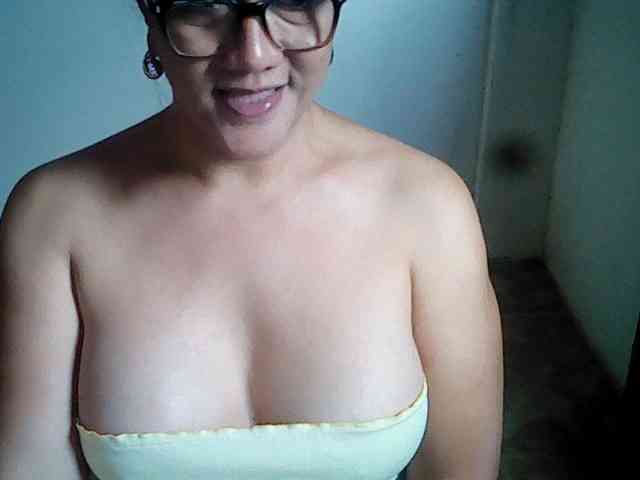 TSKeana Live Webcam on BongaCams