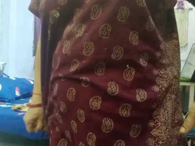 mahamaja's BongaCams show and profile