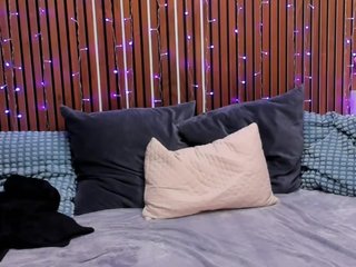 SashaSkyX Porn Show