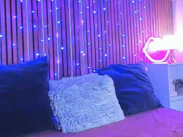 SashaSkyX live cam on BongaCams