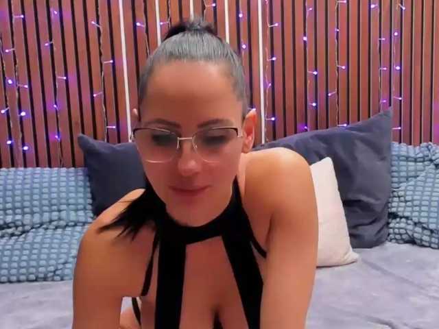 SashaSkyX live cam on BongaCams