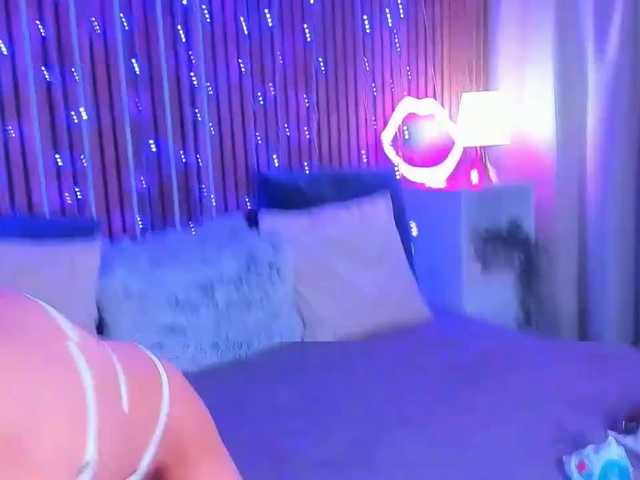 SashaSkyX live cam on BongaCams