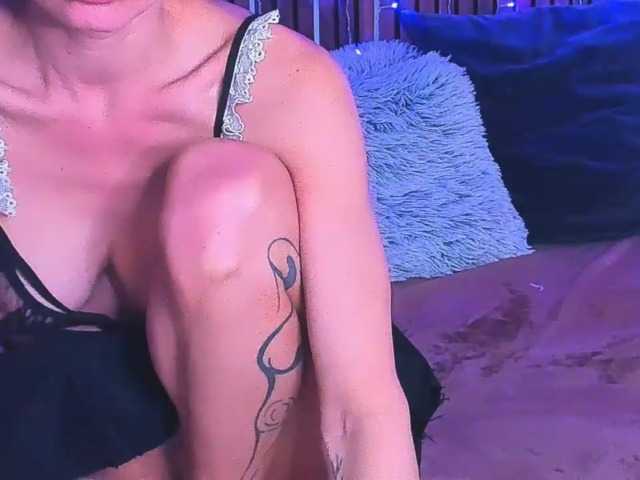 SashaSkyX's BongaCams show and profile