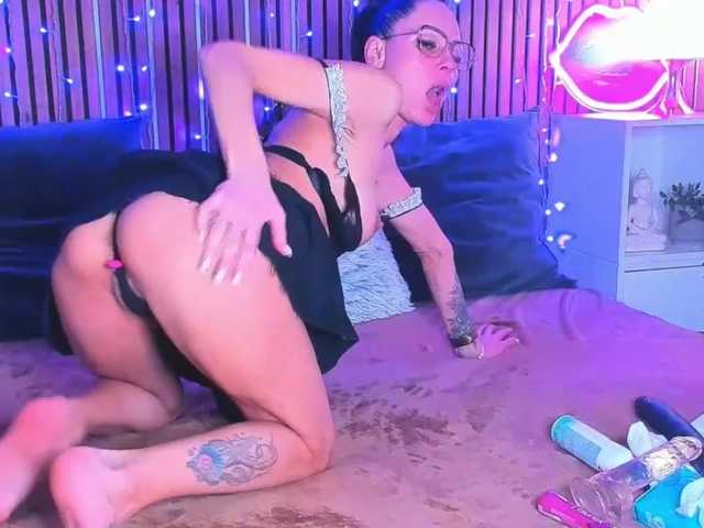 SashaSkyX live cam on BongaCams