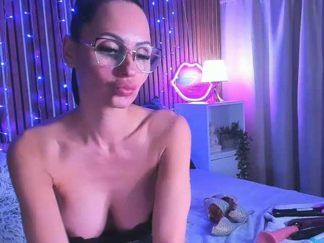 sashaskyx online