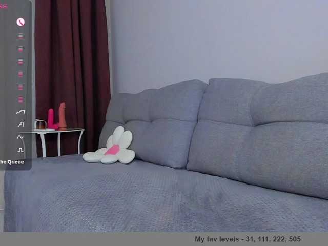 CandySpirit's BongaCams show and profile