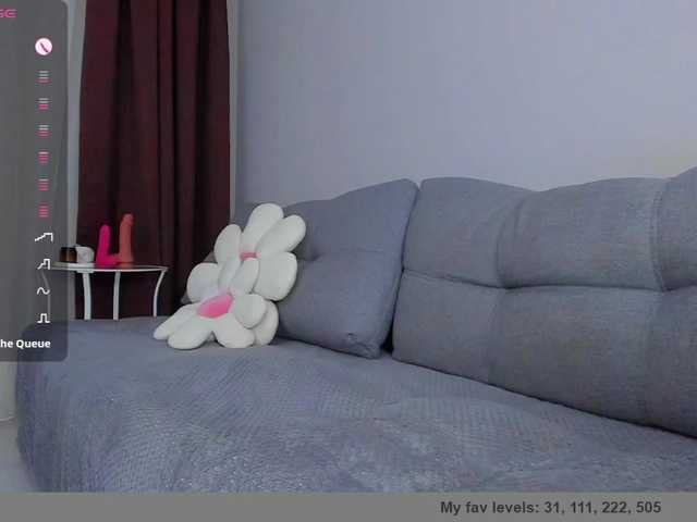 CandySpirit's BongaCams show and profile