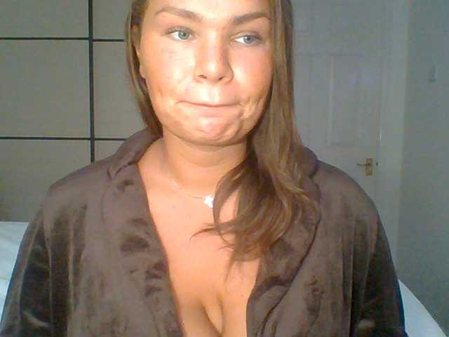 PrincessGem live cam on BongaCams