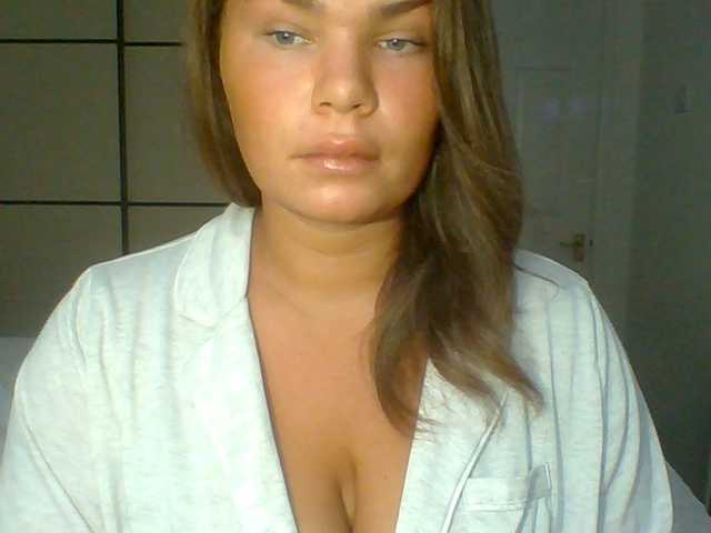 PrincessGem live cam on BongaCams