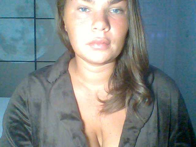 PrincessGem live cam on BongaCams