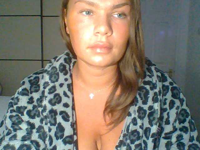 PrincessGem live cam on BongaCams