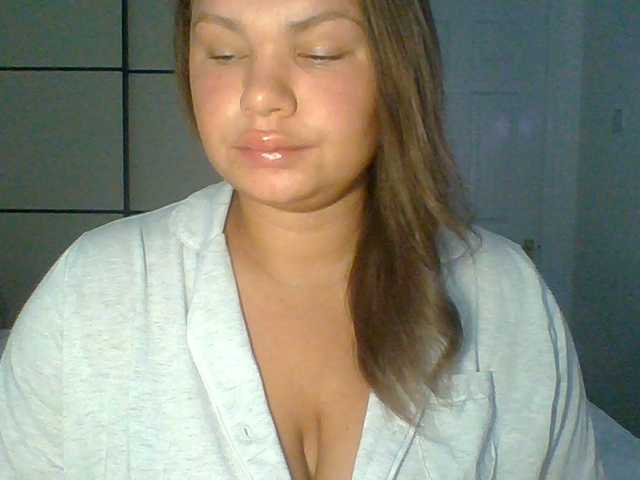 PrincessGem live cam on BongaCams
