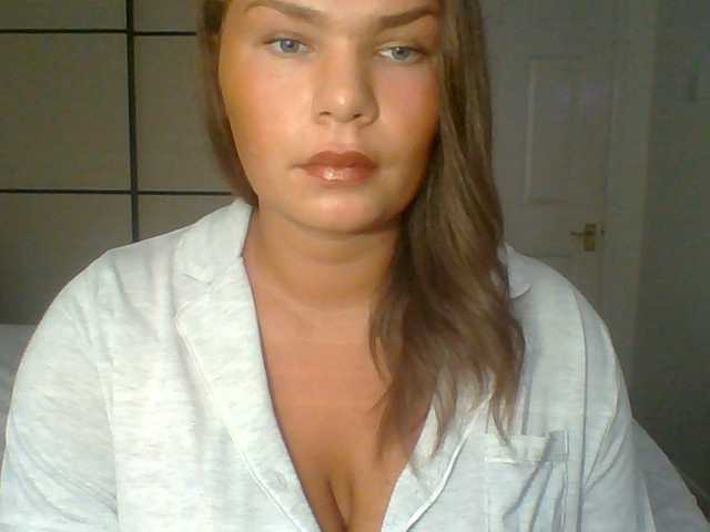 PrincessGem live cam on BongaCams