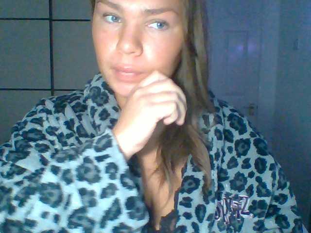 PrincessGem live cam on BongaCams