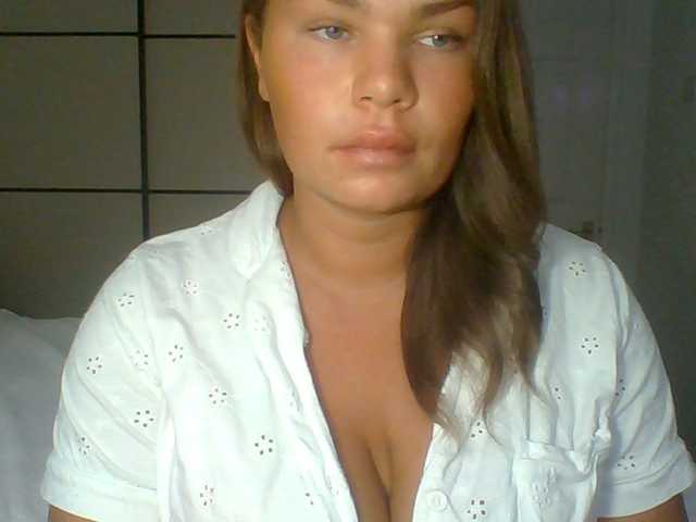 PrincessGem live cam on BongaCams