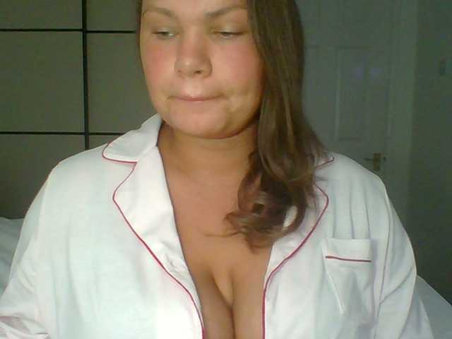 PrincessGem live cam on BongaCams