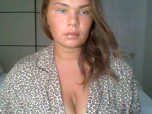 PrincessGem live cam on BongaCams