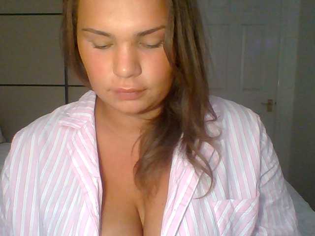 PrincessGem live cam on BongaCams