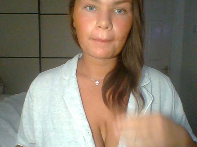 GEMMARMALADE live cam preview