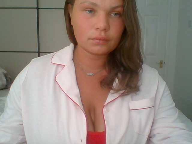 PrincessGem live cam on BongaCams
