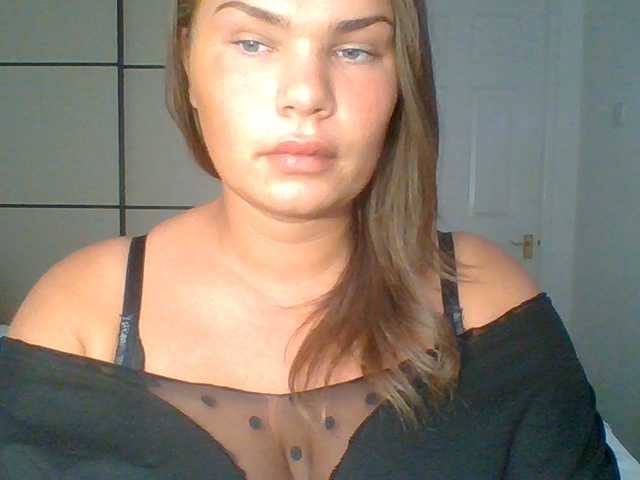 PrincessGem live cam on BongaCams