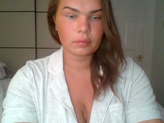 PrincessGem live cam on BongaCams