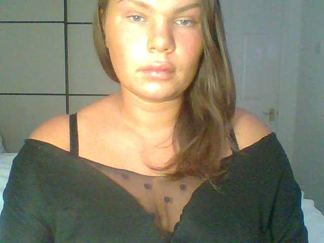 PrincessGem live cam on BongaCams