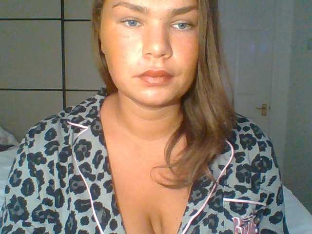 PrincessGem live cam on BongaCams
