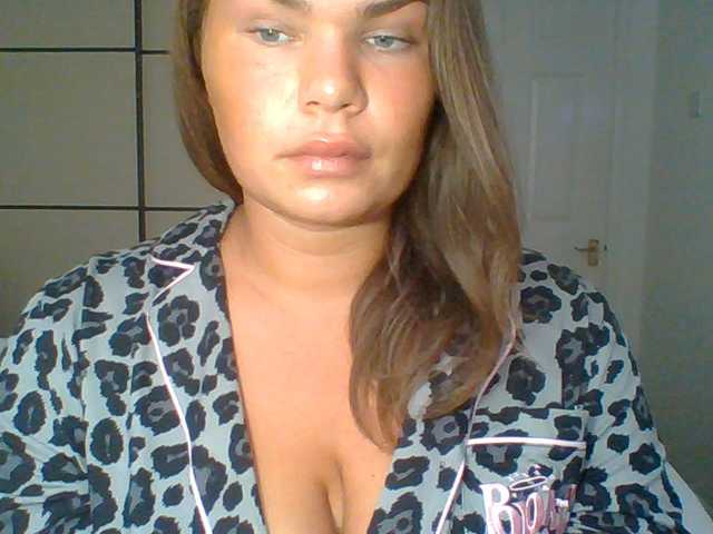 PrincessGem live cam on BongaCams