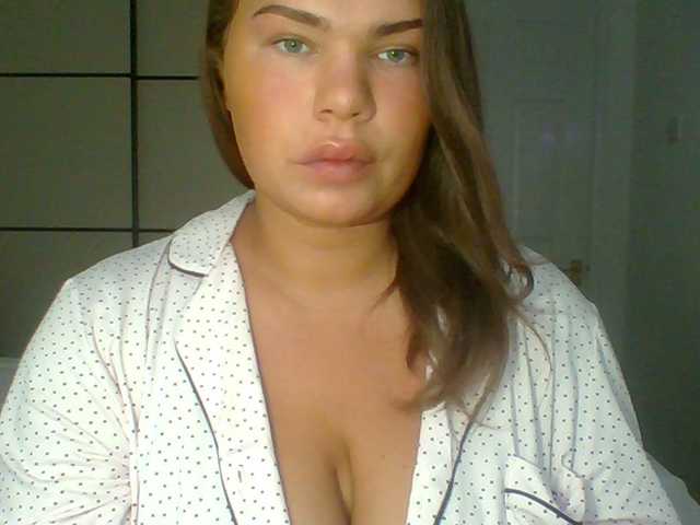 PrincessGem live cam on BongaCams