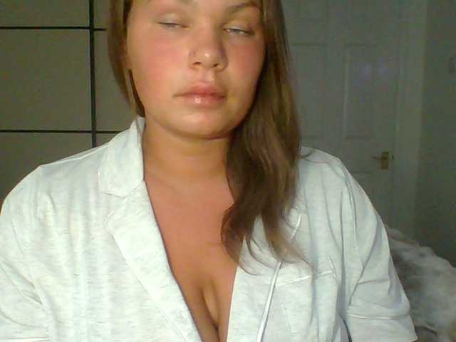 PrincessGem live cam on BongaCams