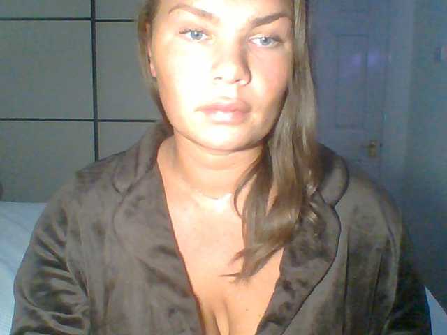 PrincessGem live cam on BongaCams