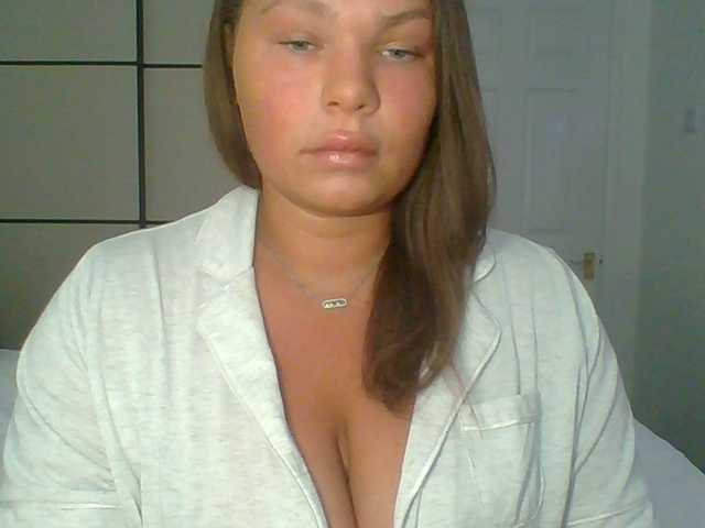 PrincessGem live cam on BongaCams