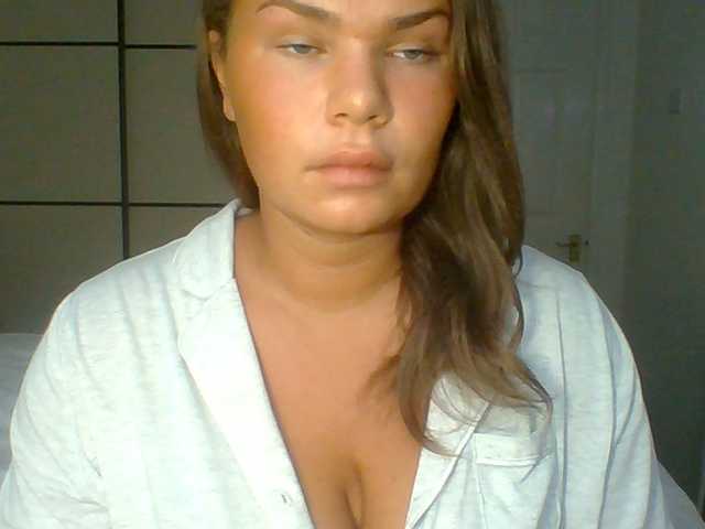 PrincessGem live cam on BongaCams