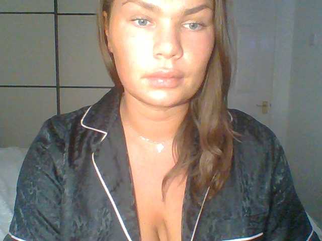 PrincessGem live cam on BongaCams