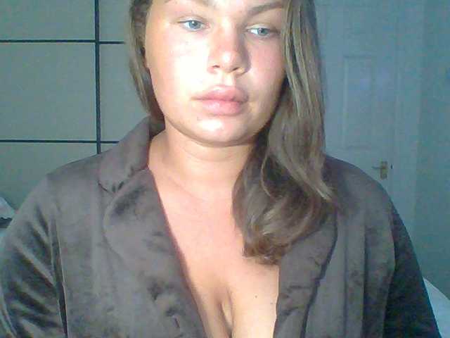 PrincessGem live cam on BongaCams