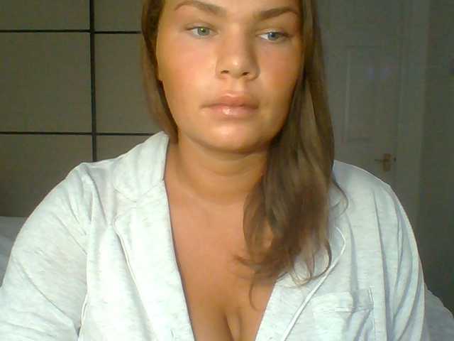 PrincessGem live cam on BongaCams
