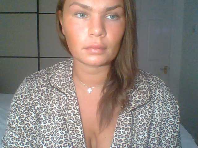 PrincessGem live cam on BongaCams
