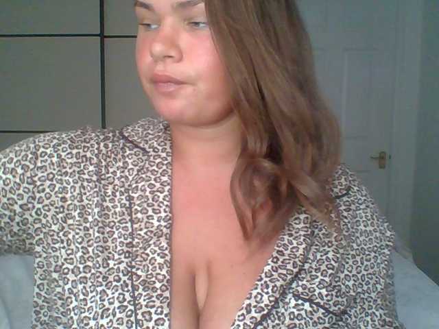 PrincessGem live cam on BongaCams