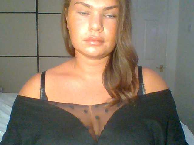 PrincessGem live cam on BongaCams
