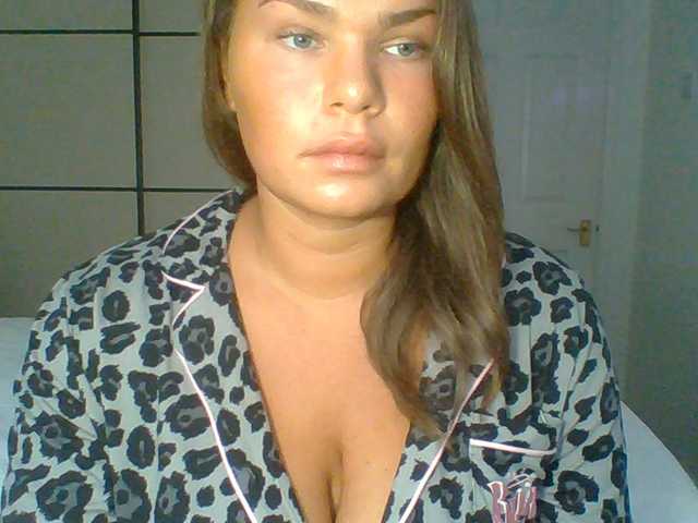 PrincessGem live cam on BongaCams