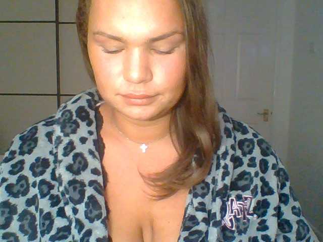 PrincessGem live cam on BongaCams