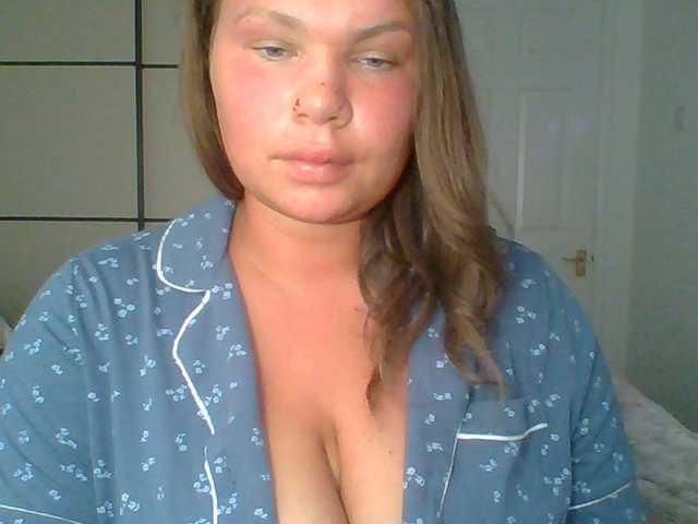 PrincessGem live cam on BongaCams