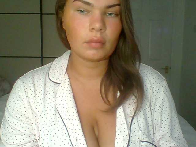 PrincessGem live cam on BongaCams