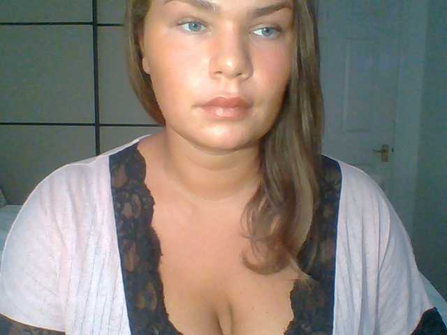 PrincessGem live cam on BongaCams